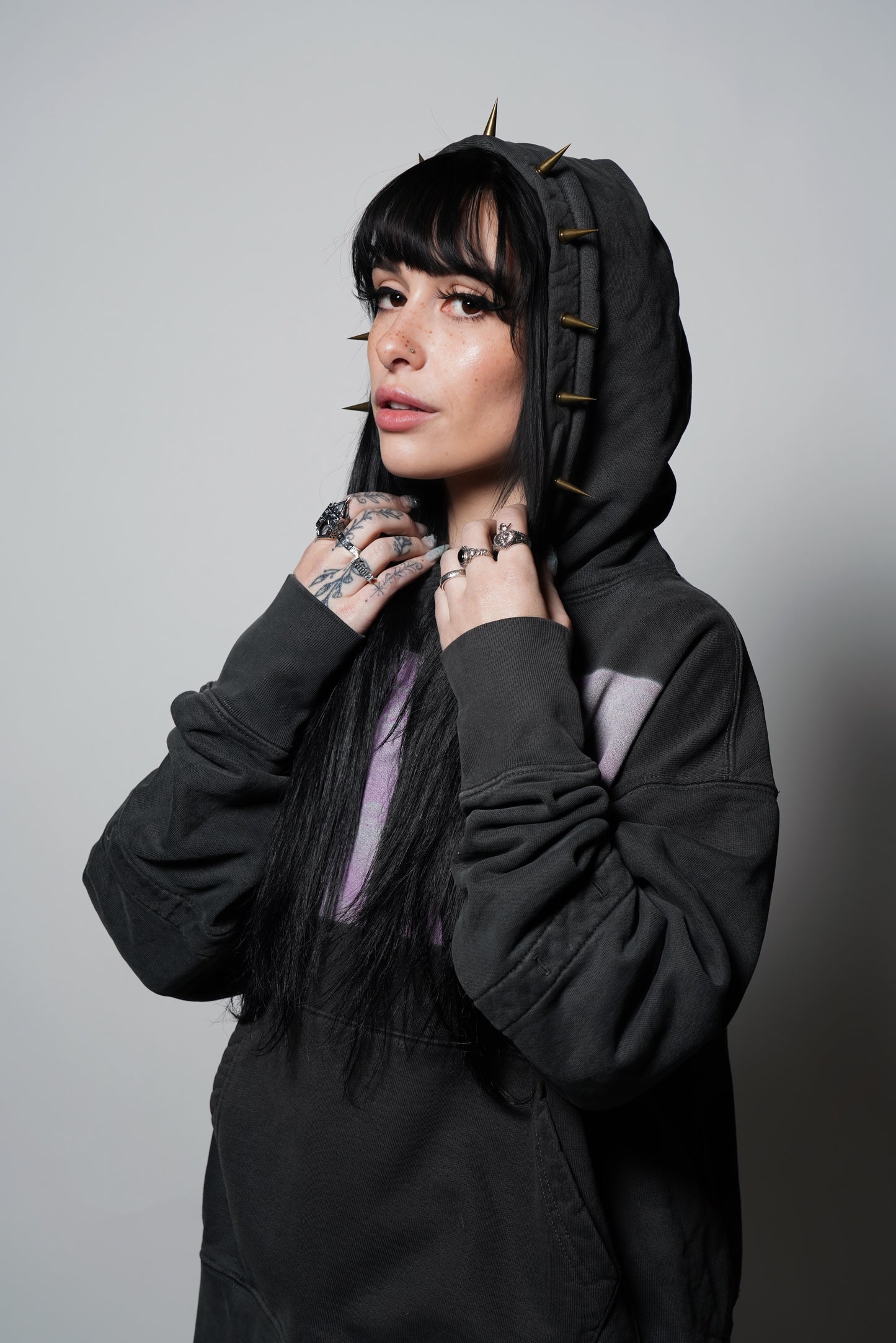 DOLL PARTS HOODIE GREY